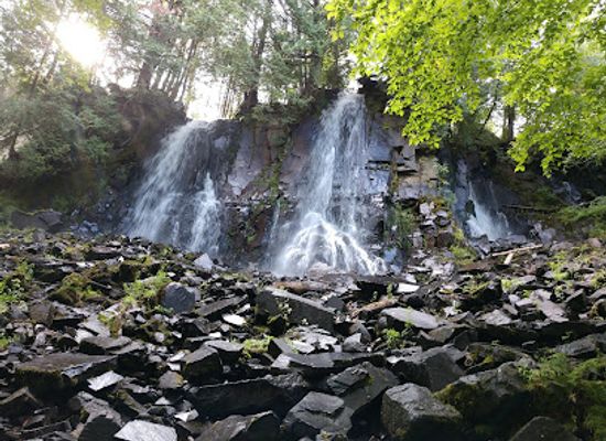 minnesota/gunflint-trail/attraction/bridal-falls