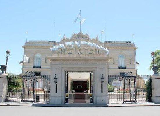 argentina/buenos-aires/attraction/hipodromo-argentino-de-palermo