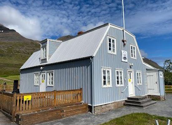 iceland/isafjordur/attraction/arctic-fox-centre