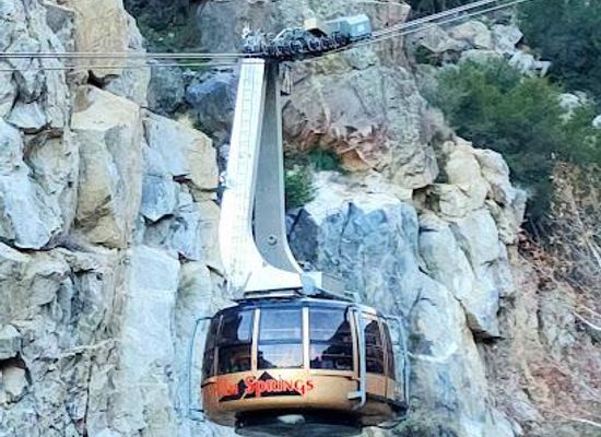 california/palm-desert/attraction/palm-springs-aerial-tramway