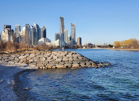 canada/toronto/attraction/waterfront-trl