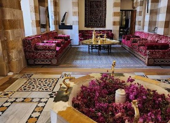 lebanon/sidon/attraction/dabane-palace