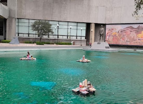 mexico/monterrey/attraction/la-gran-fuente-de-monterrey
