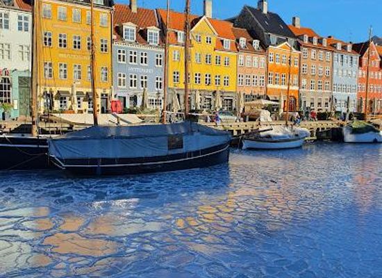 denmark/copenhagen/attraction/nyhavn