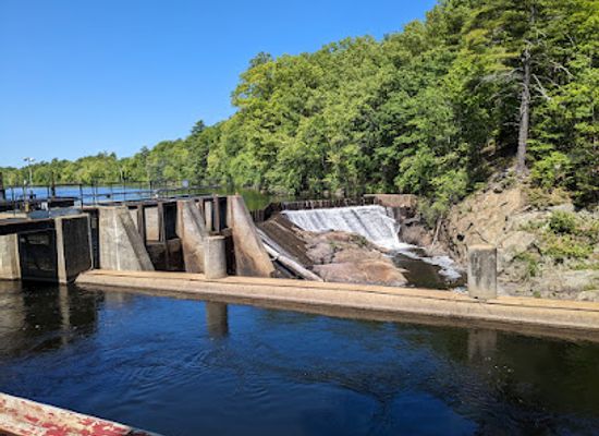 new-hampshire/lakes-region/attraction/mine-falls-park