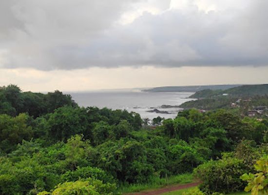 india/goa/anjuna/attraction/anjuna-hillpoint