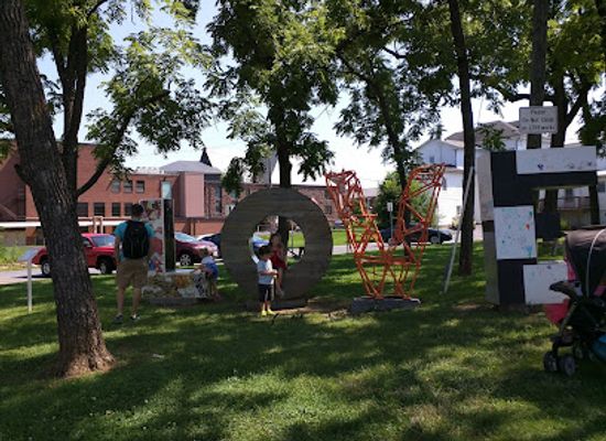 virginia/harrisonburg/attraction/harrisonburg-downtown-renaissance