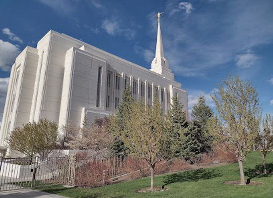 idaho/rexburg/attraction/rexburg-idaho-temple