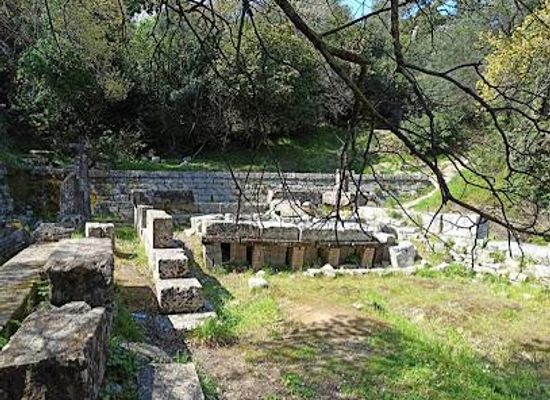 albania/saranda-region/attraction/museum-of-palaiopolis-mon-repos
