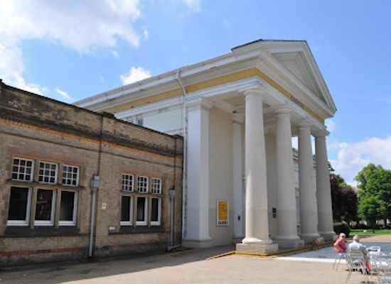united-kingdom/leicestershire/attraction/leicester-museum-and-art-gallery