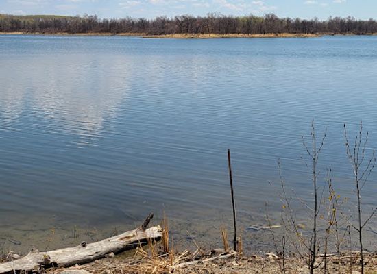 north-dakota/turtle-mountains/attraction/lake-metigoshe-state-park-lodge