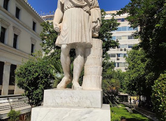 greece/attica/attraction/statue-of-pericles