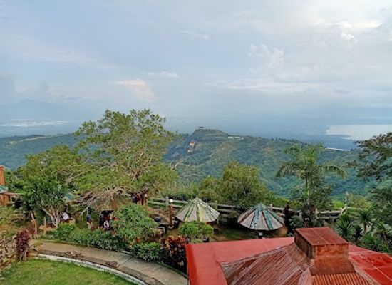 philippines/tagaytay/attraction/sky-fun-amusement-park-at-sky-ranch