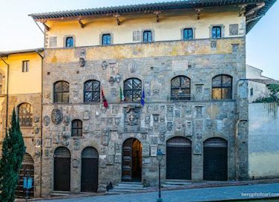 italy/arezzo/attraction/pretorio-palace