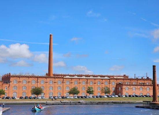 portugal/aveiro/attraction/antiga-fabrica-jeronimo-pereira-campos