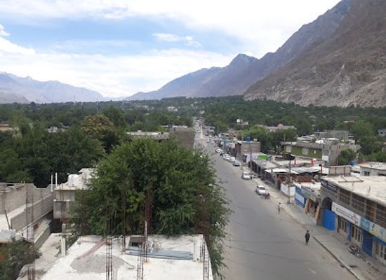pakistan/gilgit-baltistan/attraction/yadgar-chowk