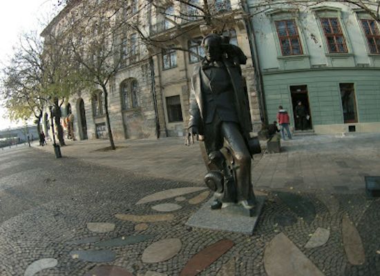 slovakia/novohrad/attraction/pamatnik-hansa-christiana-andersena