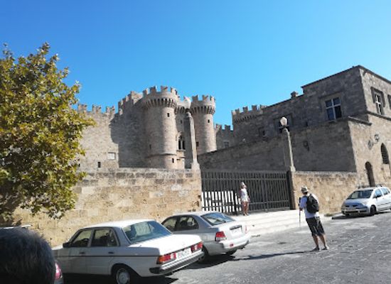 greece/dodecanese/attraction/palace-of-the-grand-master-of-the-knights-of-rhodes