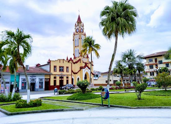 peru/loreto/attraction/iquitos-square