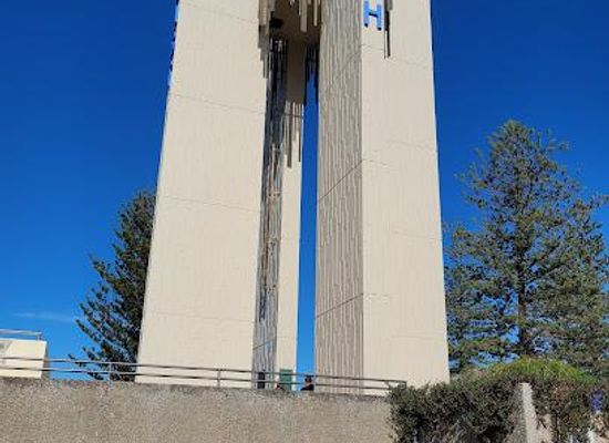 australia/gold-coast/attraction/captain-cook-memorial-and-lighthouse