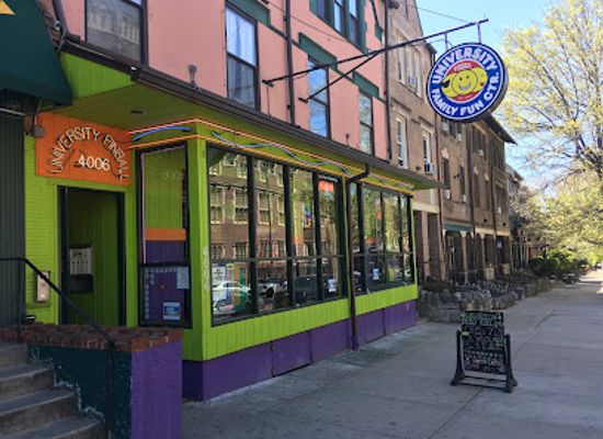 pennsylvania/philadelphia/university-city/attraction/university-family-fun-center