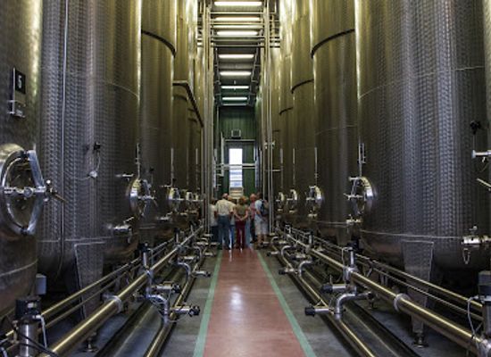 hungary/southern-great-plain/attraction/zwack-kecskemet-brandy-manufacture