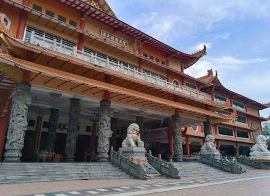 indonesia/medan/attraction/maha-vihara-maitreya