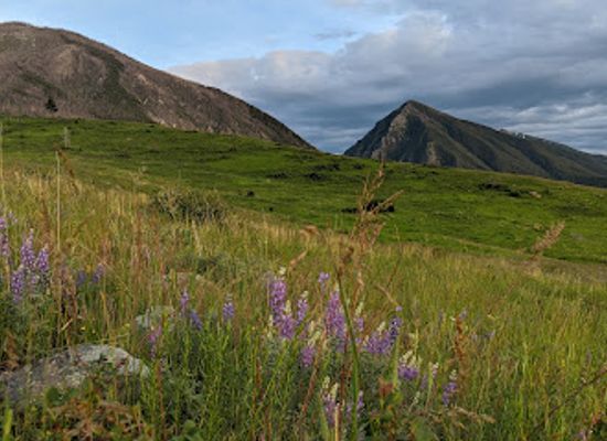 montana/absaroka-beartooth-wilderness/attraction/south-fork-deep-creek-trailhead