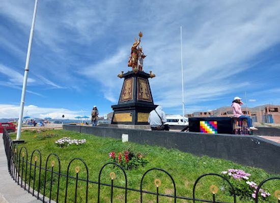 peru/puno-region/attraction/ovalo-manco-capac-y-mama-ocllo