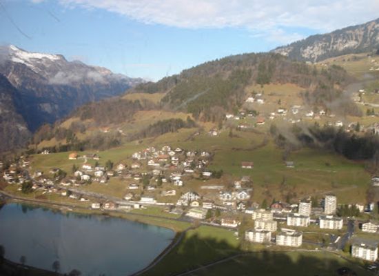 switzerland/engelberg/attraction/eisgrotte-titlis