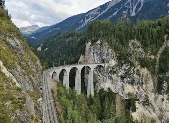 switzerland/graubunden/attraction/landwasser-viaduct