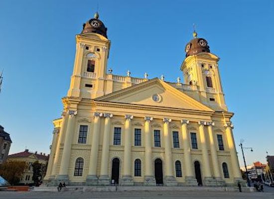 hungary/hajdusag/attraction/reformed-great-church-of-debrecen