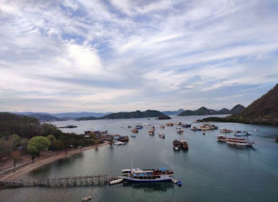 indonesia/labuan-bajo/attraction/waecicu-sunset-point