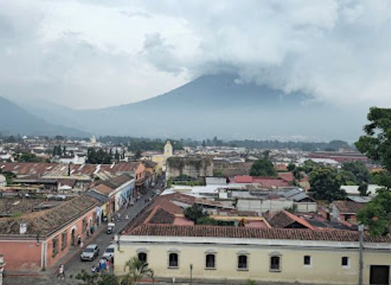 guatemala/ixil-triangle/attraction/arco-de-santa-catalina