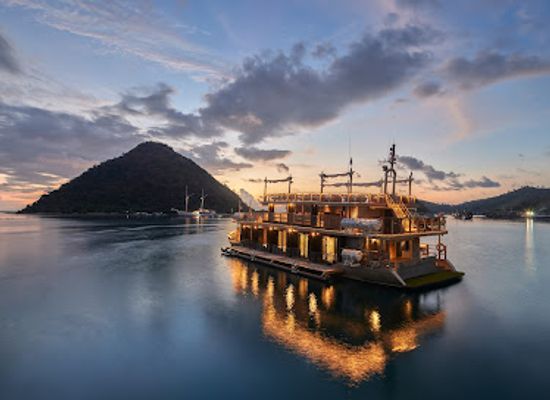 indonesia/labuan-bajo/attraction/ayana-lako-sae