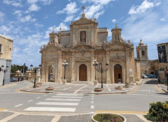 malta/mdina/attraction/pjazza-san-pawl-rabat