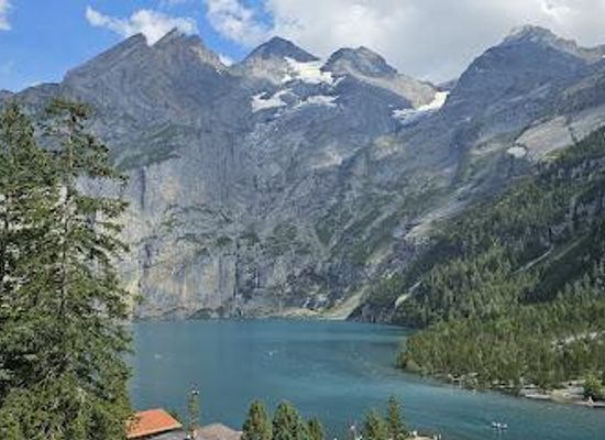 switzerland/bernese-oberland/attraction/view-point-oeschinensee