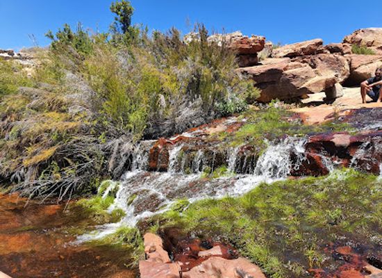 south-africa/cederberg-mountains/attraction/eselbank-waterfall