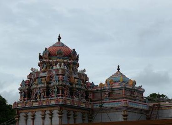 mauritius/trou-aux-biches/attraction/kailassam-temple
