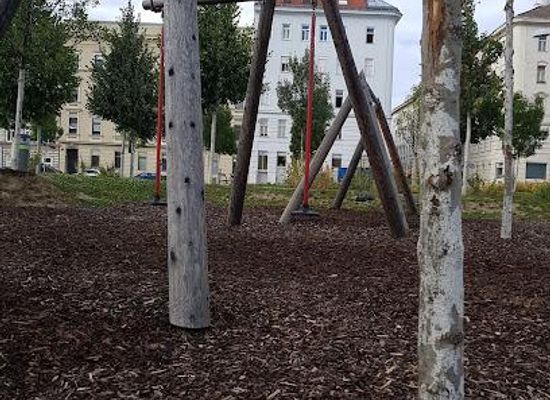 austria/vienna/attraction/leon-zelmann-park