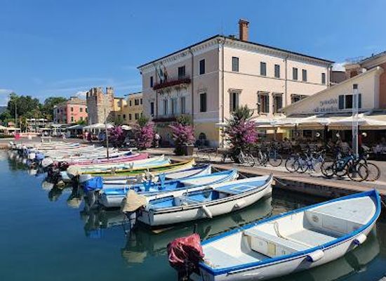 italy/lombardy/attraction/bardolino