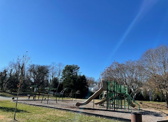 virginia/charlottesville/attraction/rives-park