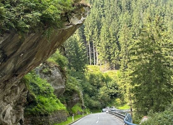 austria/mayrhofen/attraction/canyoning-safari-com-treffpunkt-bluelagoon