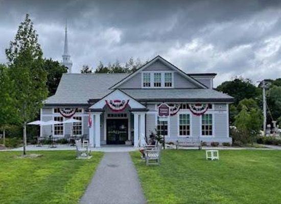 massachusetts/brockton/attraction/lexington-visitors-center