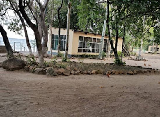 malawi/northern-region/attraction/m-buta-tourist-lodge