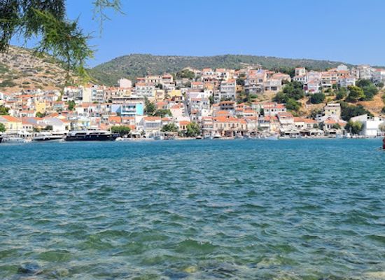 greece/samos/attraction/the-blue-street