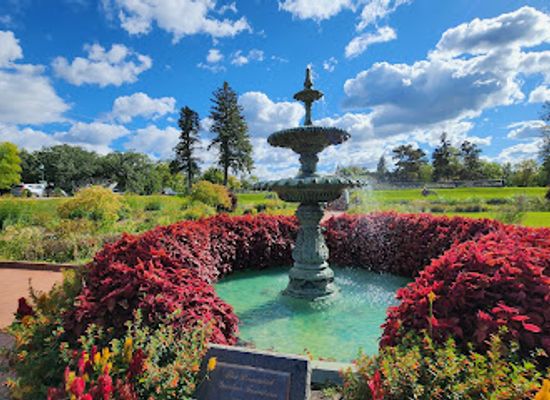minnesota/mississippi-river/attraction/munsinger-gardens