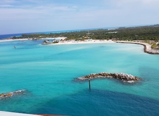 the-bahamas/abaco-islands/attraction/castaway-ray-s-stingray-adventure