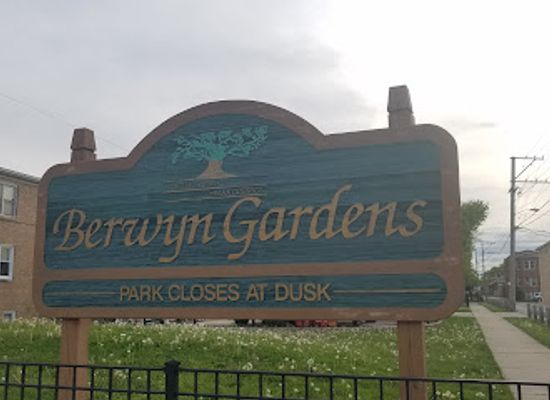 illinois/cicero/attraction/berwyn-gardens