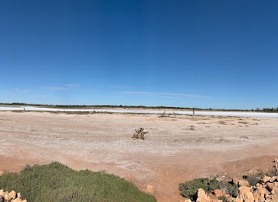 australia/mallee/attraction/salt-lake